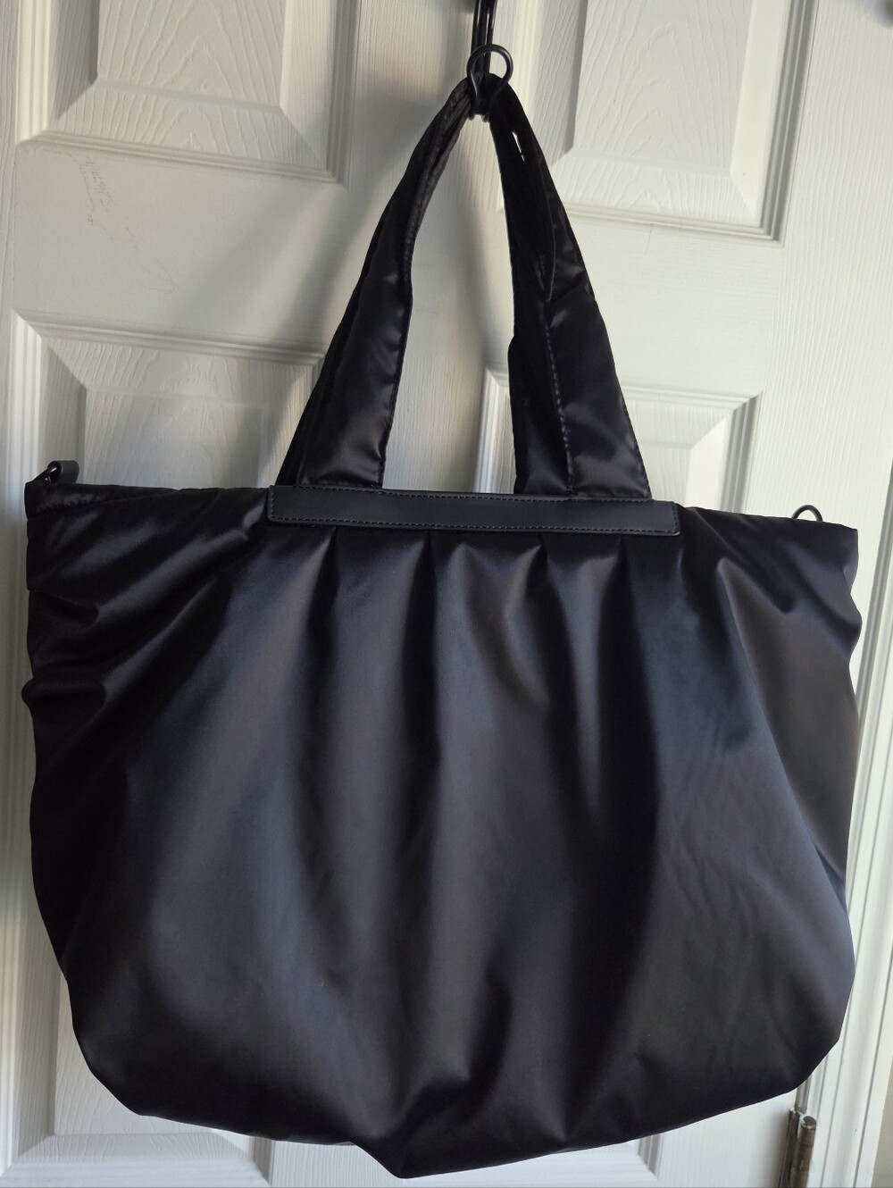 Pajar Canada Sleek Black Puffer Tote - NWOT - Crossbody Shoulder Bag - Travel